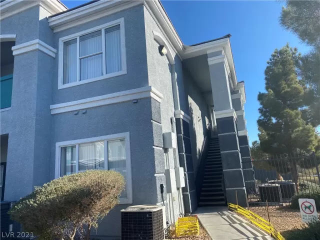 MLS: 2358066 Condo For Sale