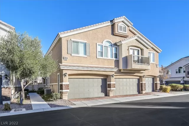 MLS: 2358089 Condo For Sale