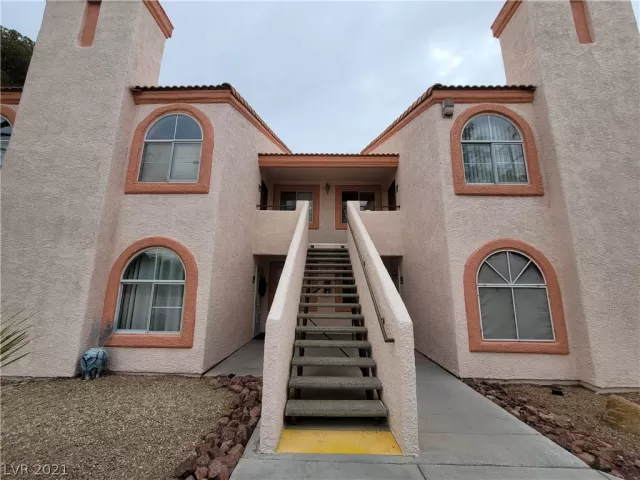 MLS: 2358103 Condo For Sale