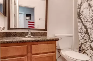 Photo #5: 2358113 Listing