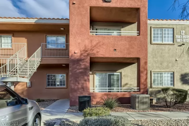 MLS: 2358126 Condo For Sale