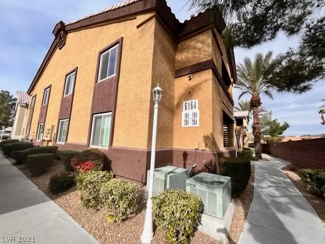 MLS: 2358154 Condo For Sale