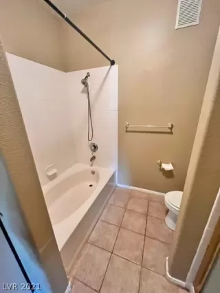 Photo #6: 2358154 Listing 