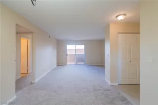 Photo #4: 2358161 Listing