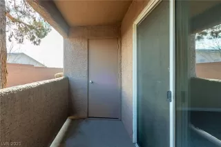 Photo #6: 2358161 Listing