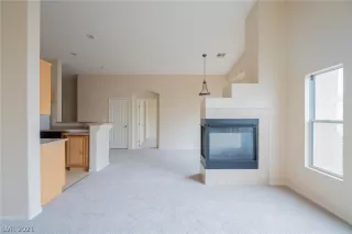 Photo #4: 2358184 Listing