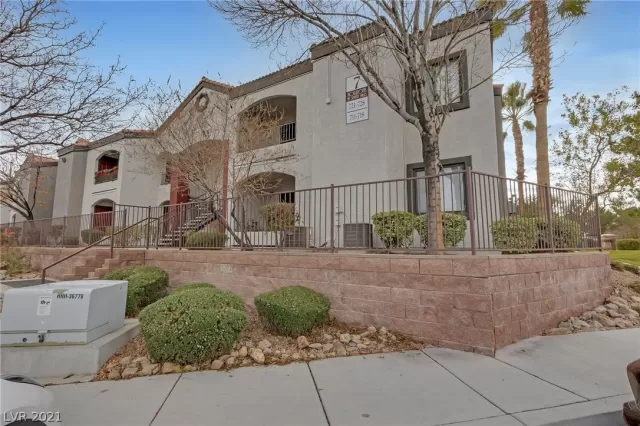 MLS: 2358201 Condo For Sale