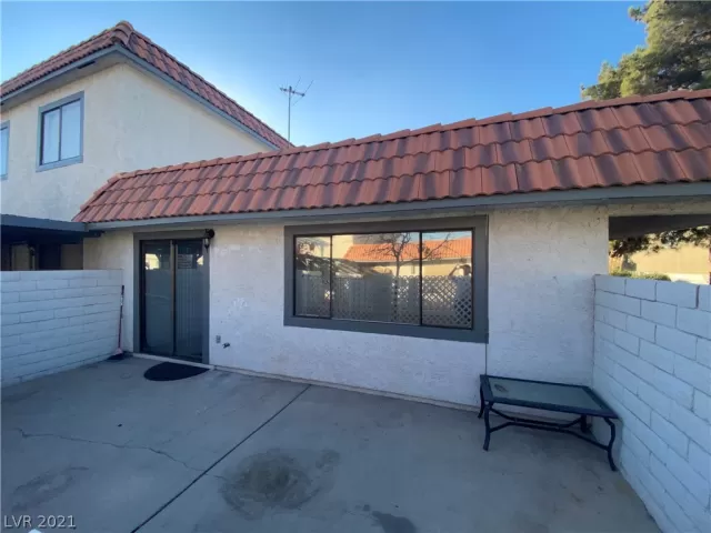 MLS: 2358204 Condo For Sale