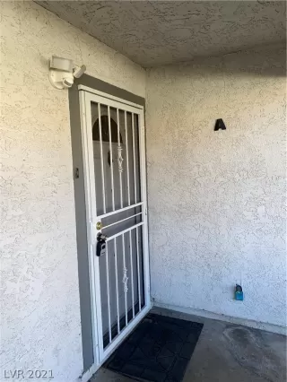 Photo #1: 2358204 Listing 