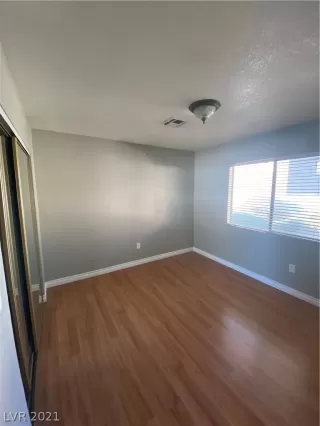 Photo #6: 2358204 Listing 