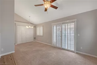 Photo #4: 2358206 Listing 