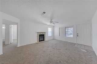 Photo #3: 2358230 Listing 