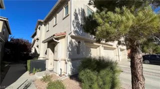 Photo #1: 2358331 Listing