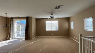 Photo #3: 2358331 Listing