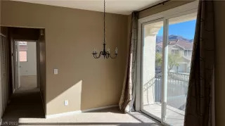 Photo #4: 2358331 Listing