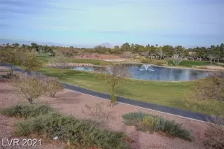 Photo #5: 2358334 Listing
