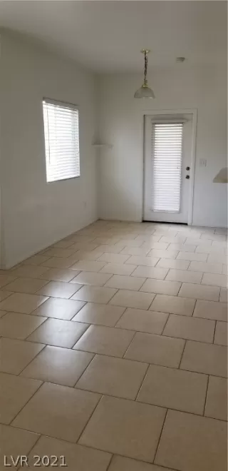 Photo #1: 2358356 Listing