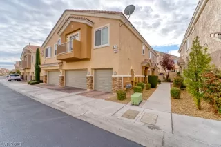 Photo #1: 2358357 Listing