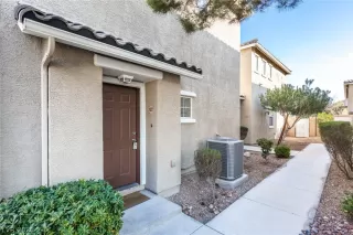 Photo #1: 2358371 Listing 