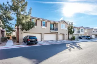 Photo #3: 2358371 Listing 