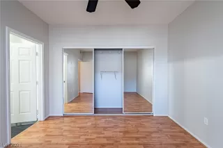 Photo #6: 2358437 Listing