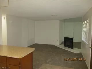 Photo #6: 2358497 Listing 