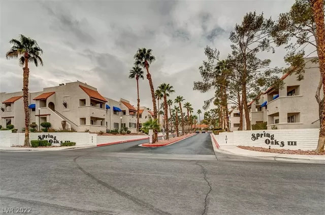 MLS: 2358576 Condo For Sale