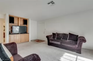 Photo #3: 2358576 Listing