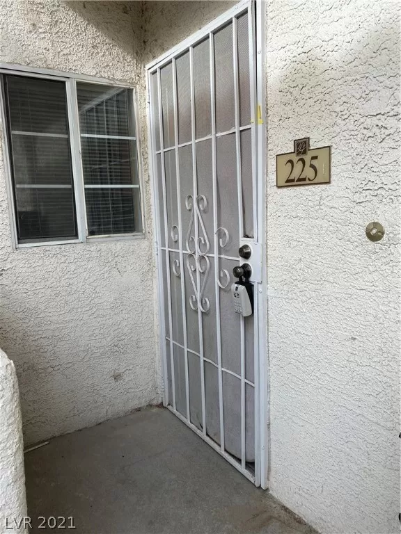 MLS: 2358581 Condo For Sale