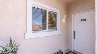 Photo #1: 2358677 Listing 