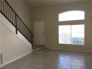 Photo #5: 2358714 Listing 