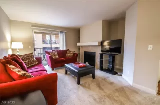 Photo #5: 2358760 Listing