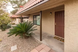 Photo #1: 2358767 Listing 