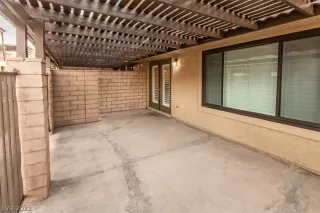 Photo #3: 2358767 Listing 