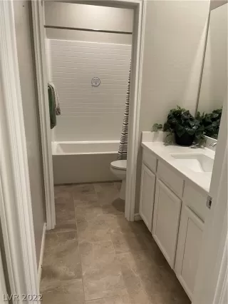 Photo #4: 2358780 Listing 