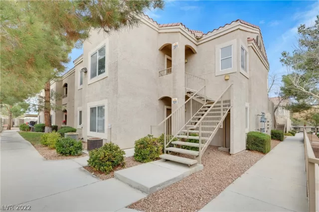 MLS: 2358853 Condo For Sale