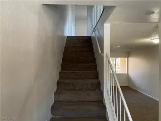 Photo #4: 2358933 Listing 