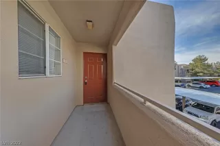 Photo #1: 2358942 Listing