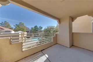 Photo #2: 2358942 Listing