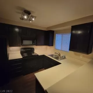 Photo #2: 2358958 Listing 