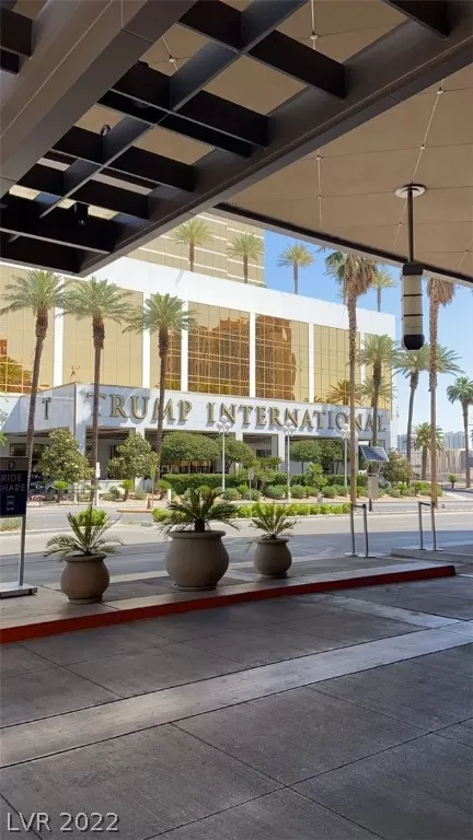 MLS: 2358979 Condo For Sale