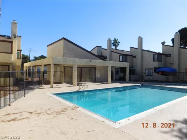 MLS: 2359042 Condo For Sale