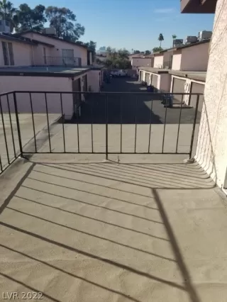 Photo #2: 2359084 Listing