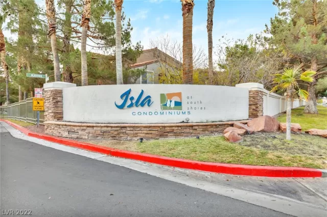 MLS: 2359130 Condo For Sale