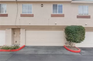 Photo #1: 2359160 Listing 