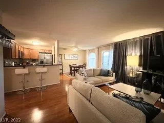 Photo #6: 2359161 Listing