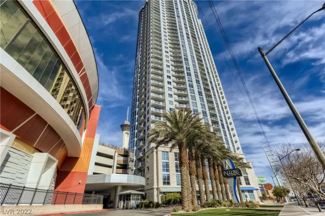 MLS: 2359170 Condo For Sale