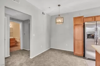 Photo #3: 2359185 Listing 