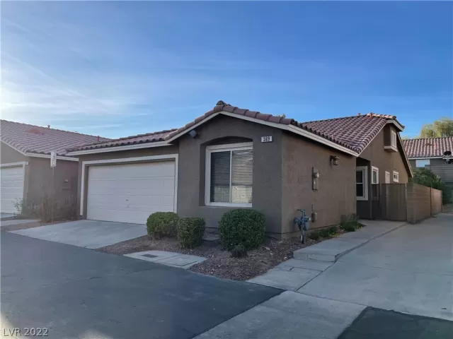 MLS: 2359315 Condo For Sale