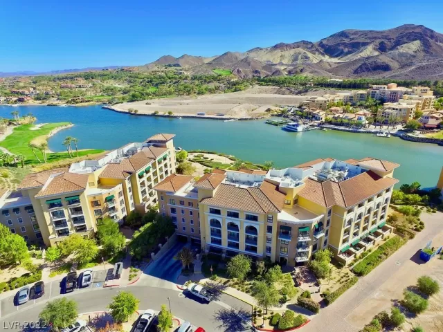 MLS: 2359329 Condo For Sale